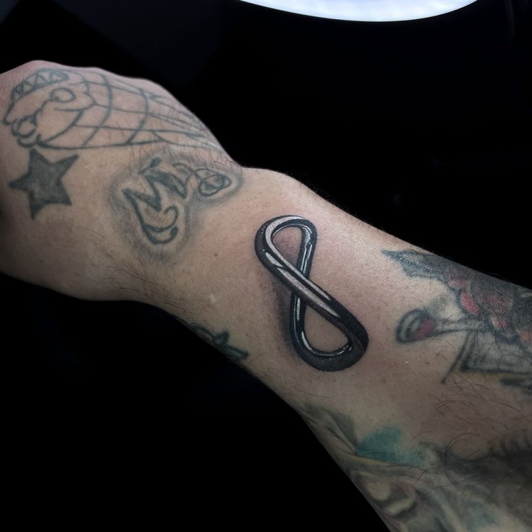 Tatuaje de Kin Gory