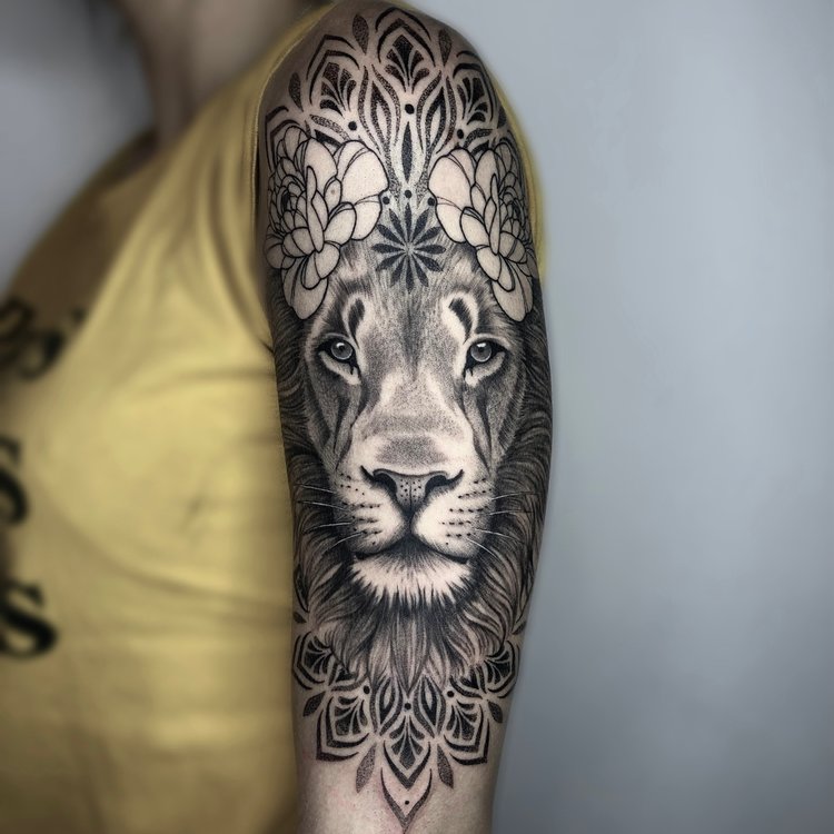 Tatuaje de Leonel Luna