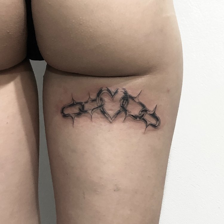 Tatuaje de Ailen Breite Tattoo