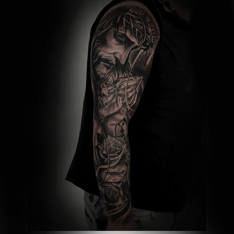 Tatuaje de Alex Colil