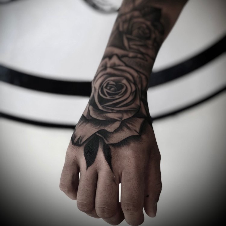 Tatuaje de Alex Colil