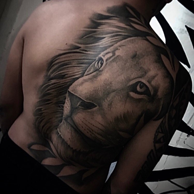 Tatuaje de Alex Colil