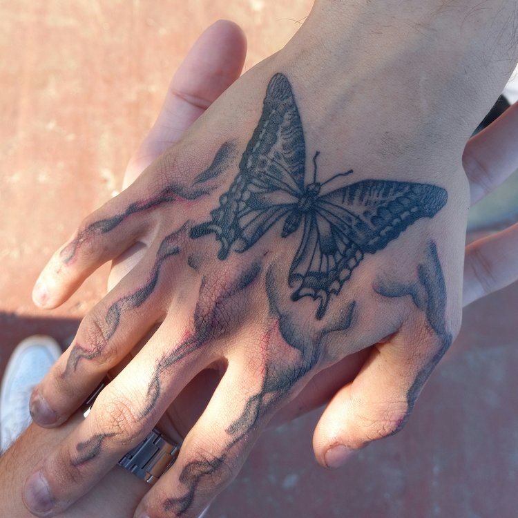 Tatuaje de Zero Tat
