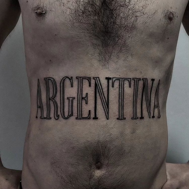 Tatuaje de Tomas Chiecchio