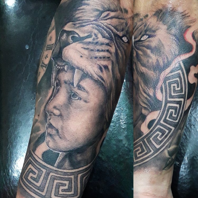 Tatuaje de Aleposadas_tattoo