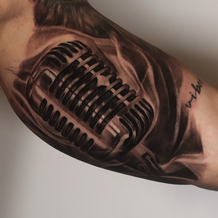 Tatuaje de William Ramirez Art