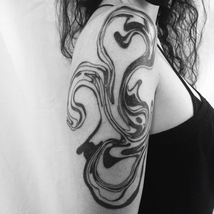 Tatuaje de Lila Salem