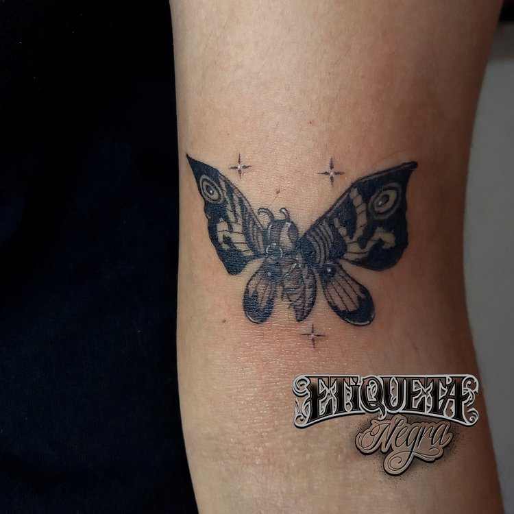 Tatuaje de Etiqueta Negra Tattoo
