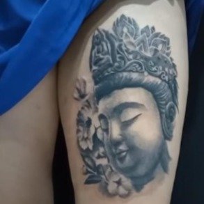 Tatuaje de VikingART TATTOO