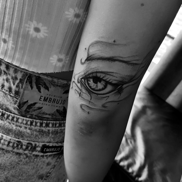 Tatuaje de Camila Levrino