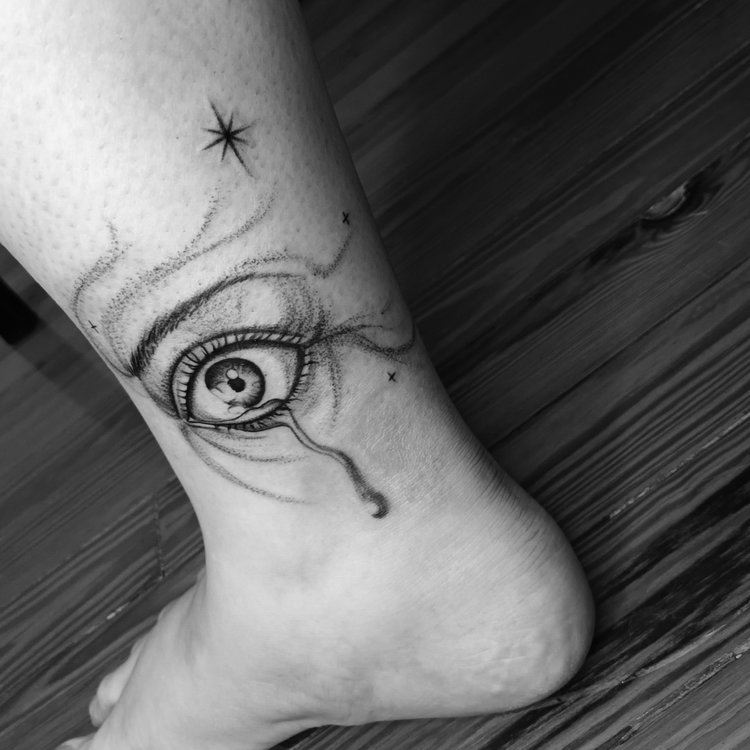 Tatuaje de Camila Levrino