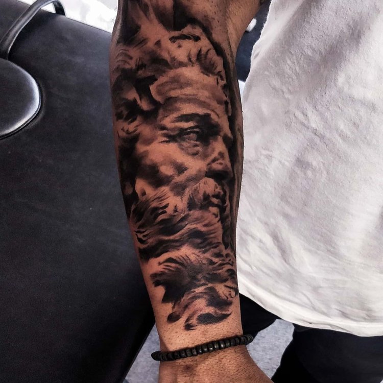 Tatuaje de Flor Taboada