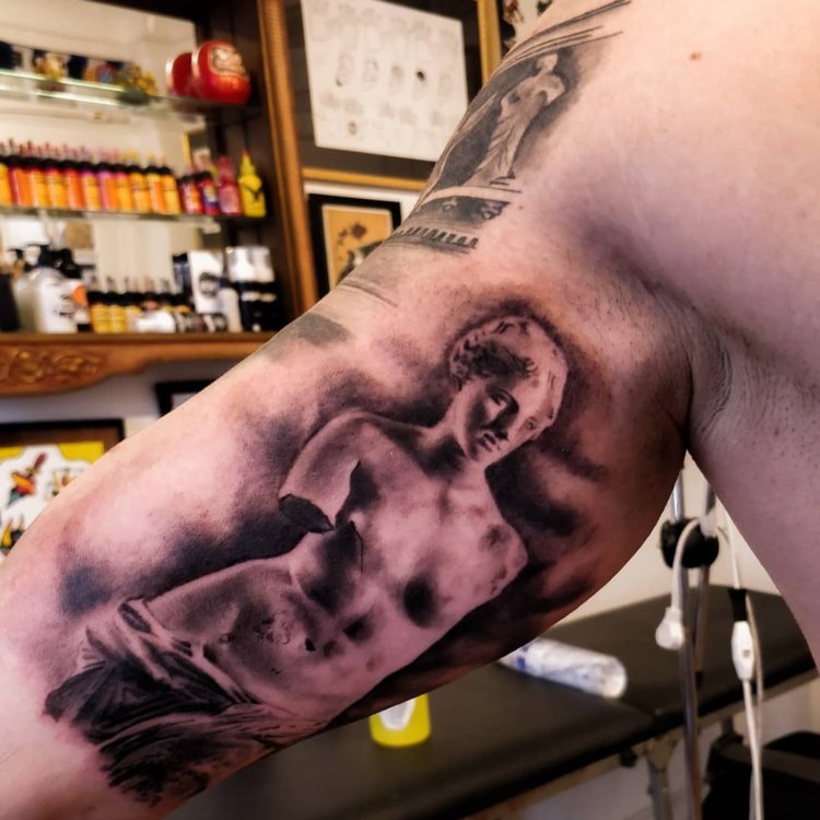 Tatuaje de Flor Taboada