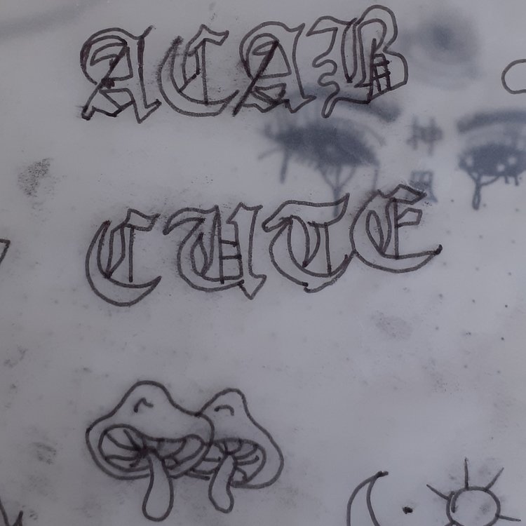 Tatuaje de Khaos Tatto