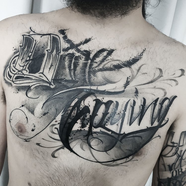 Tatuaje de Kuccu Tattoo