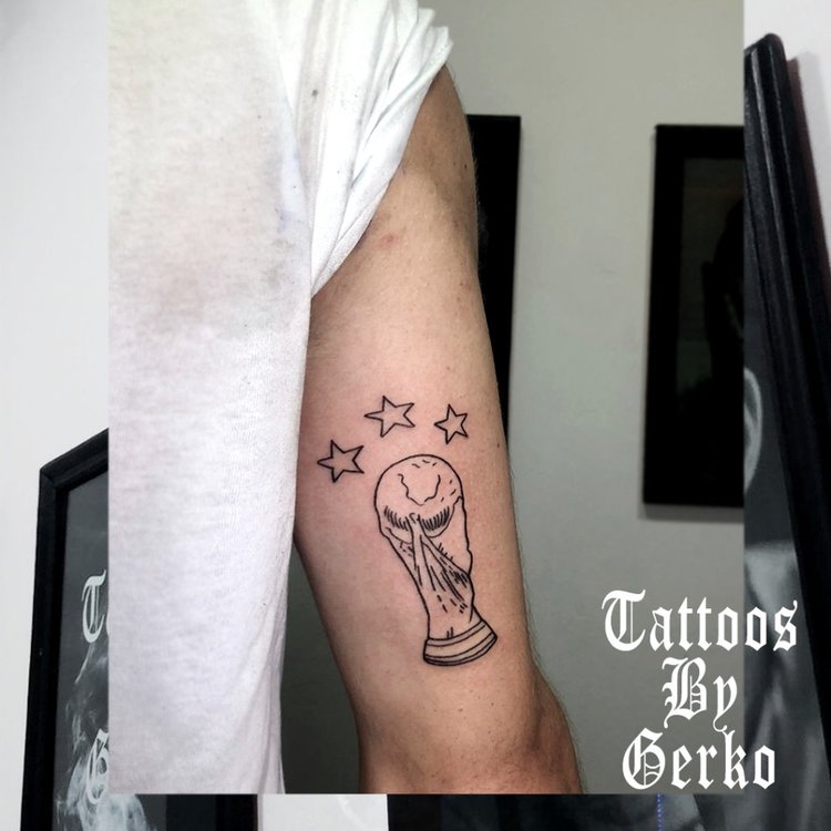 Tatuaje de Tattoos By Gerko