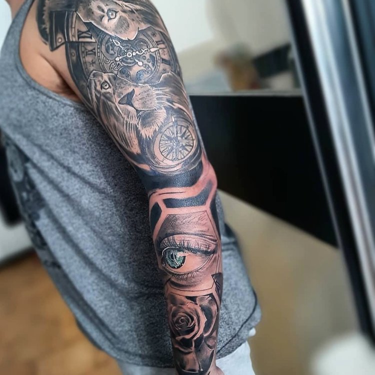 Tatuaje de Damián Nicolás Tattoo