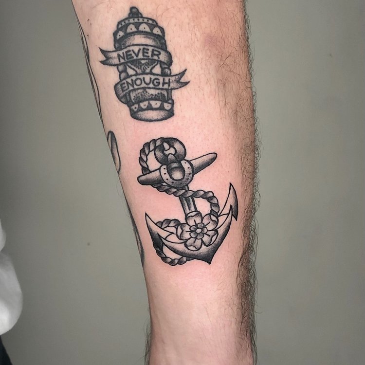 Tatuaje de ROCKY