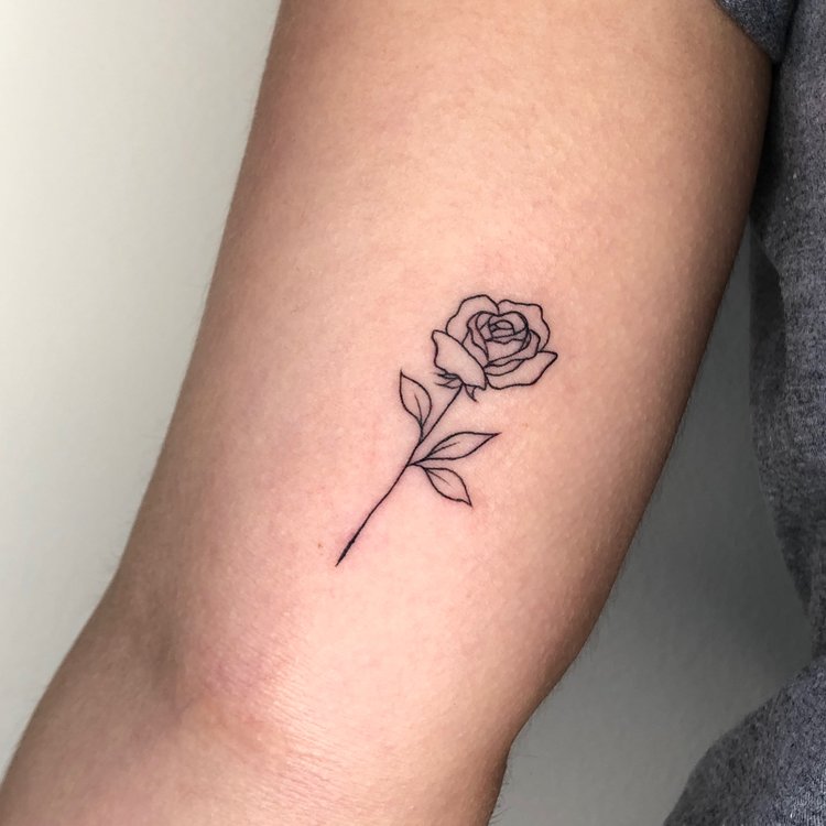 Tatuaje de ROCKY