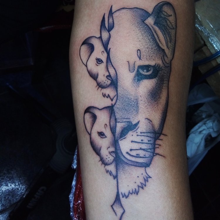 Tatuaje de Under