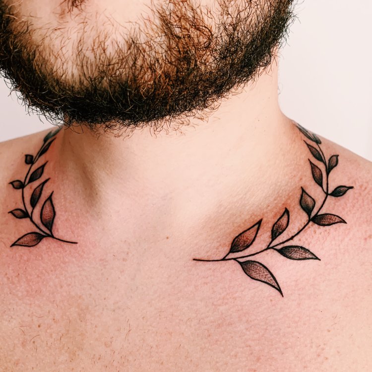 Tatuaje de ARIANA