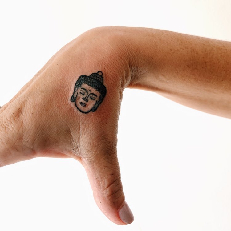 Tatuaje de ARIANA
