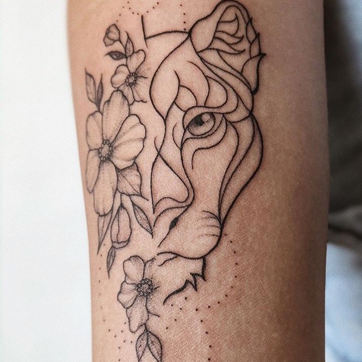 Tatuaje de Florencia Capone