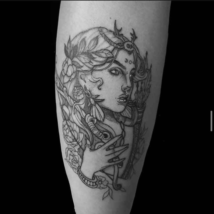 Tatuaje de Florencia Capone