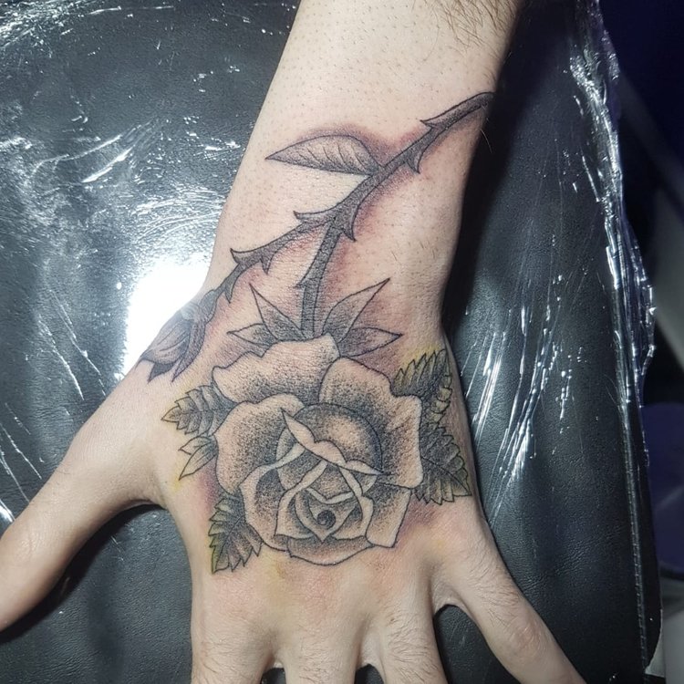 Tatuaje de Tango Tattoo