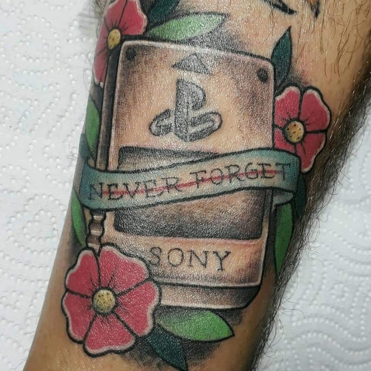 Tatuaje de Liv Ith