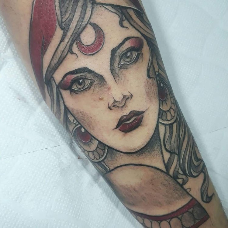 Tatuaje de Liv Ith
