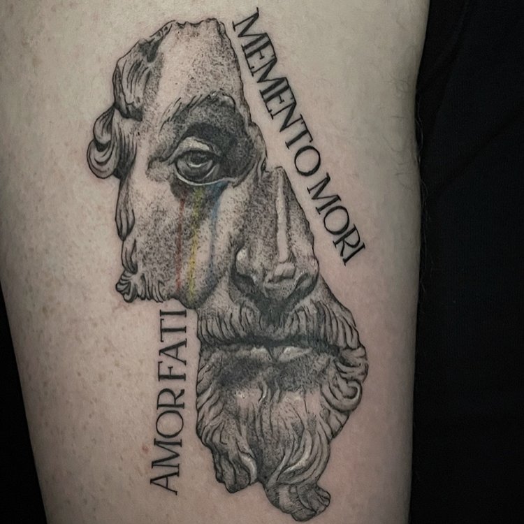 Tatuaje de Emily Lazarte Tattoo