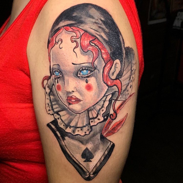 Tatuaje de Enzo Bastias
