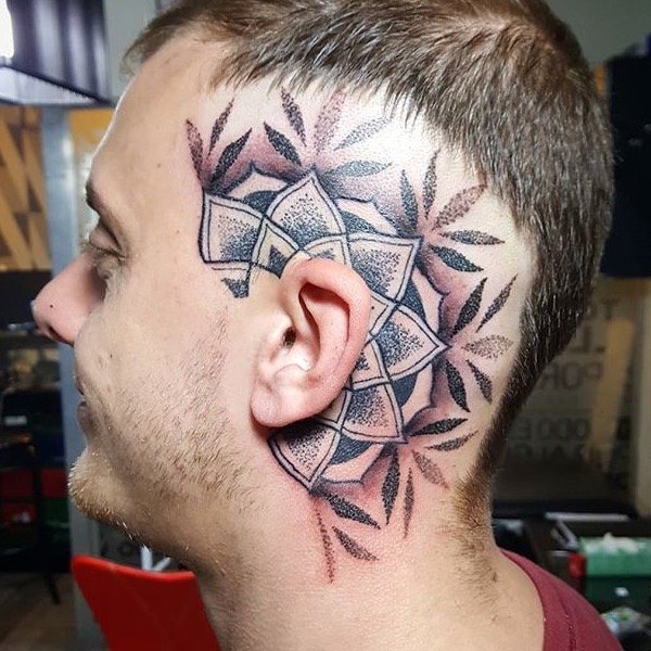 Tatuaje de 4 Todos Tattoo