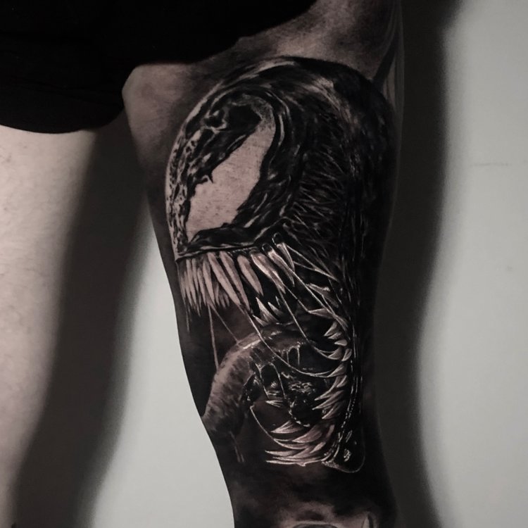 Tatuaje de Alex BrexiKo