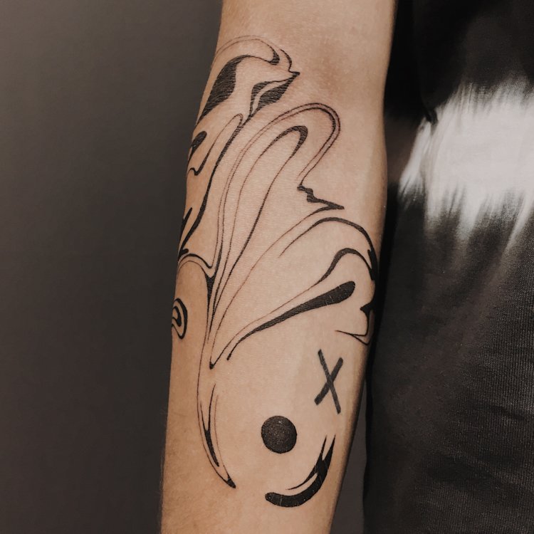 Tatuaje de Lala Birger