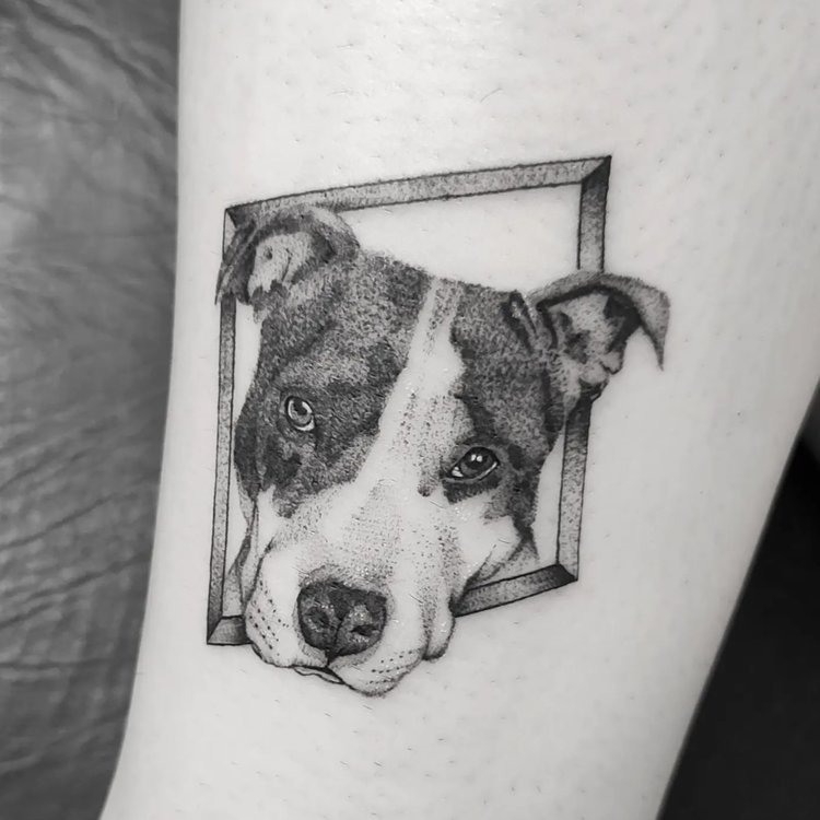 Tatuaje de Romy Bats