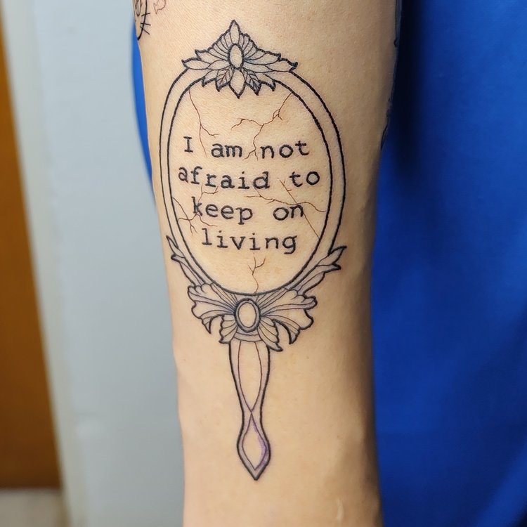Tatuaje de Romy Bats