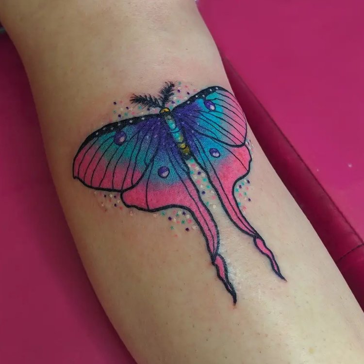 Tatuaje de Harpyca Tattoo