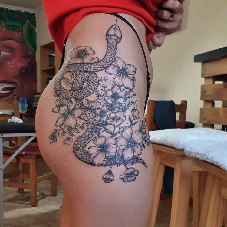 Tatuaje de Anahi Coya