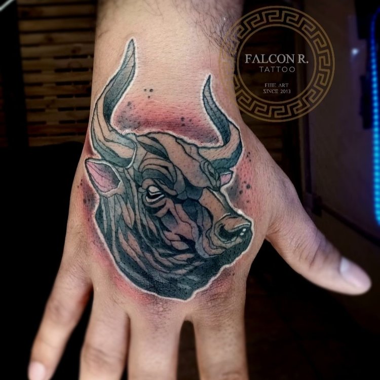 Tatuaje de Rodrigo Falcon