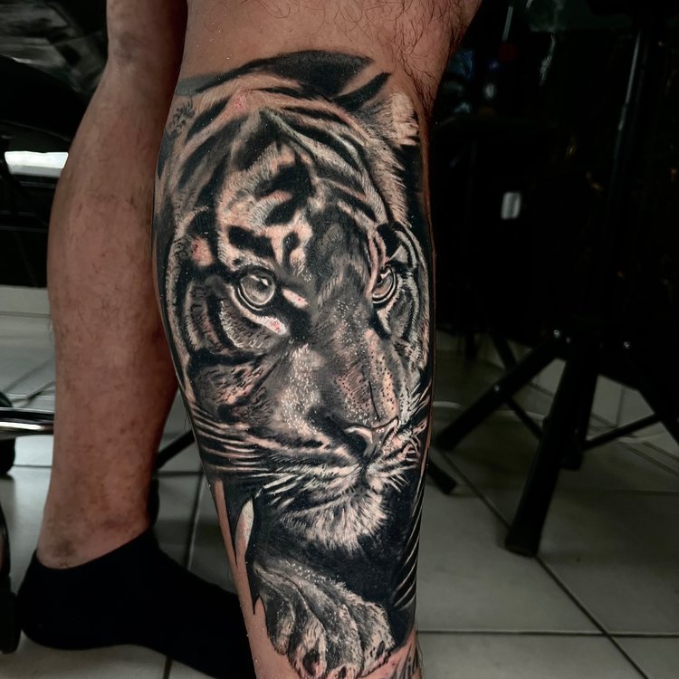 Tatuaje de Emiliano Romero