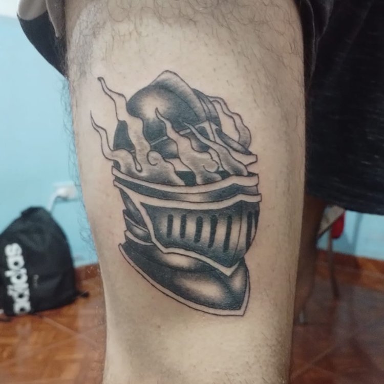 Tatuaje de Enzo Pasiecznik