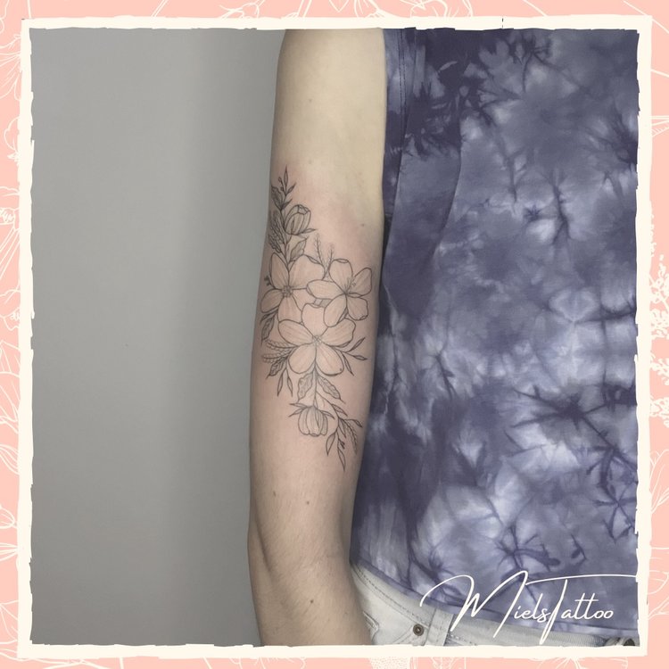 Tatuaje de MielsTattoo