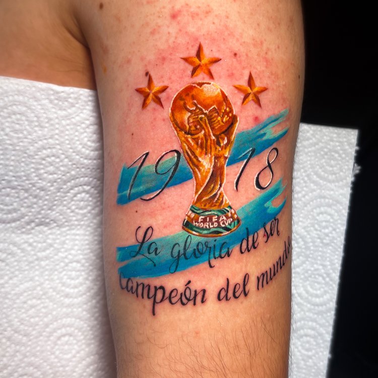 Tatuaje de RUTH