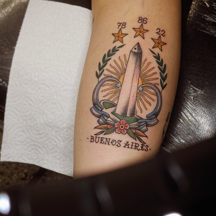 Tatuaje de Nav.Onetattoo