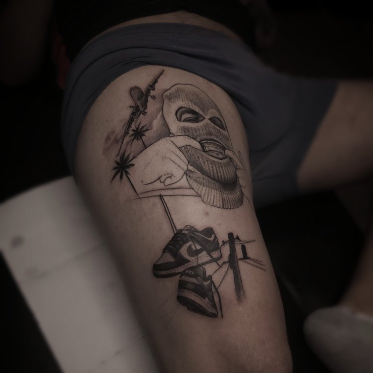 Tatuaje de Nav.Onetattoo