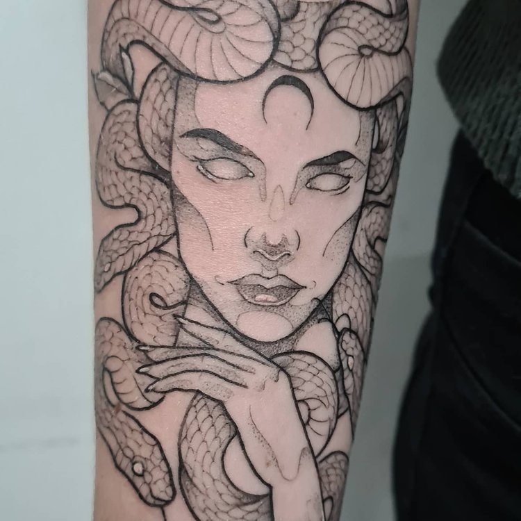 Tatuaje de Tomas Dib