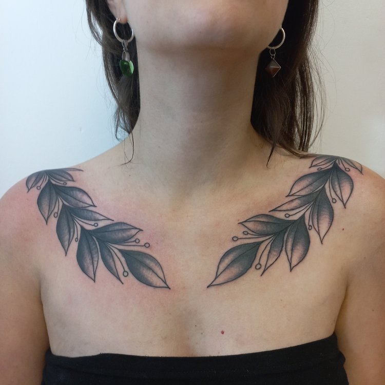 Tatuaje de Black Dharma Tattoo