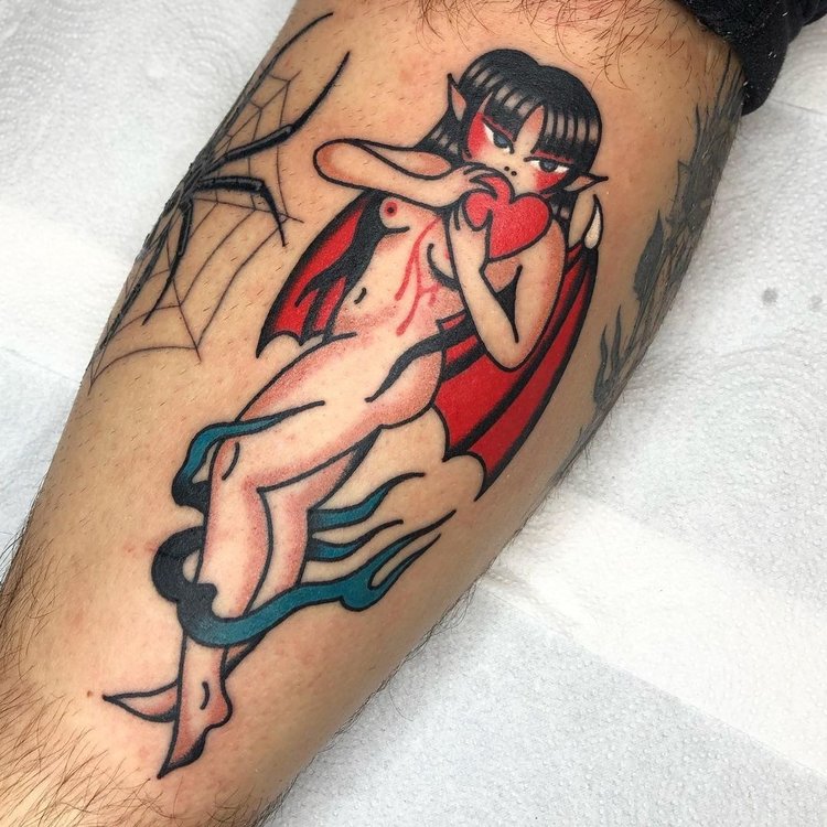 Tatuaje de Black Dharma Tattoo